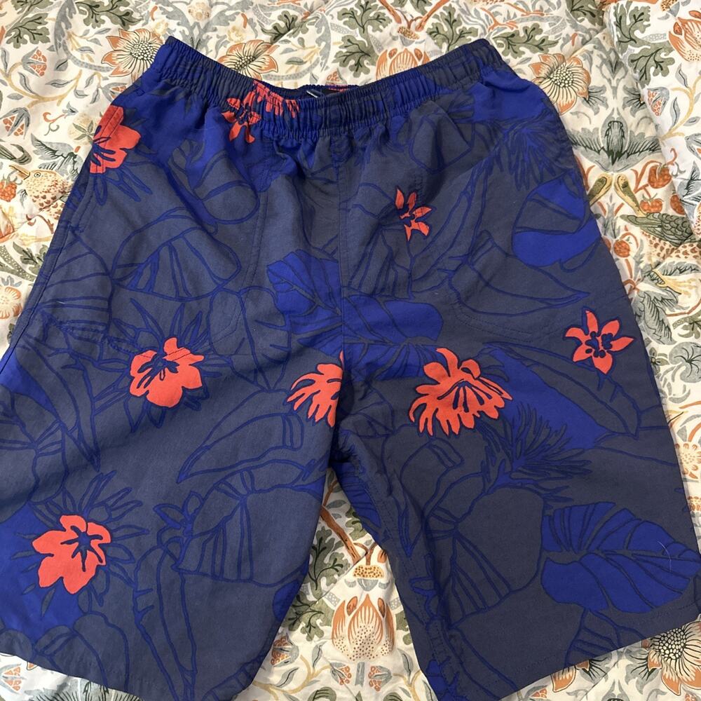 Patagonia Boy’s XXL Baggies Shorts Liner 10” Inseam Navy And Red